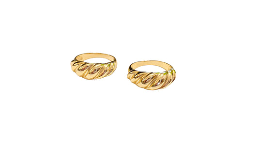 Gold Croissant Ring